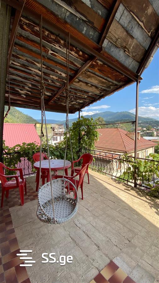 6 Room Private House For Sale view 2