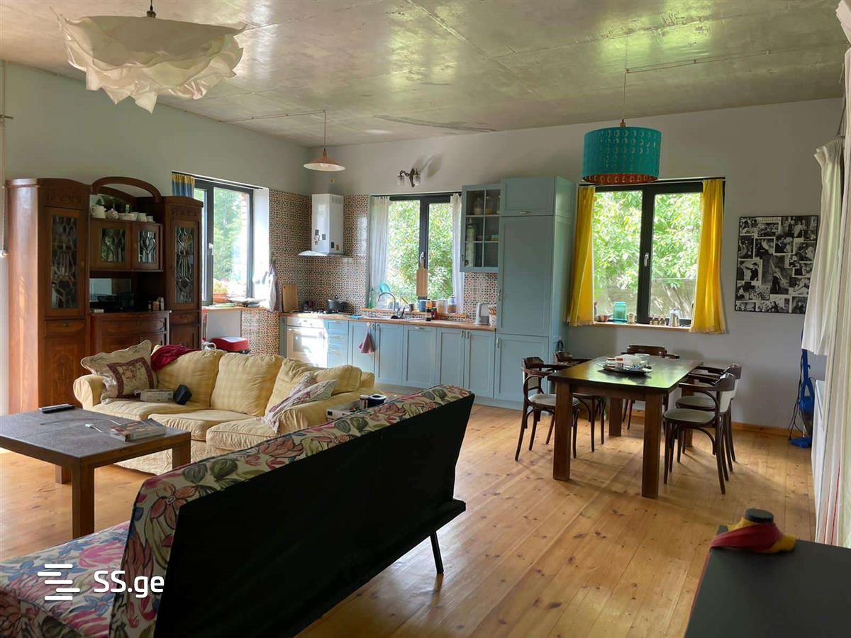 5 Room Private House For Rent. Mtatsminda view 6