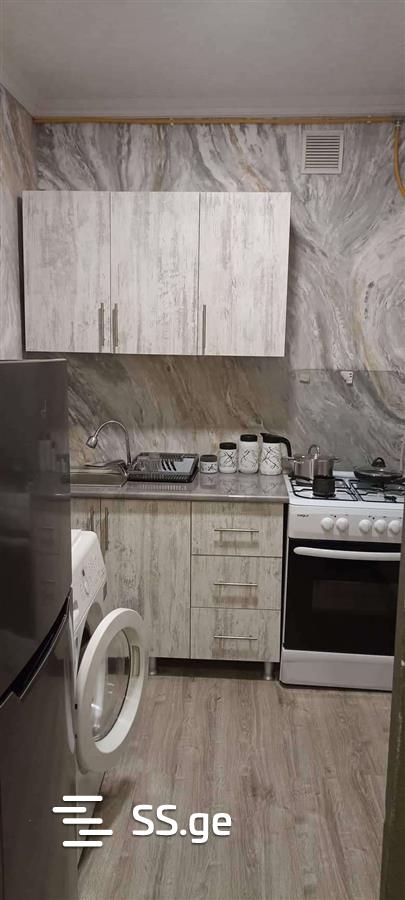 1 Room Flat Daily Rent. Poti view 7
