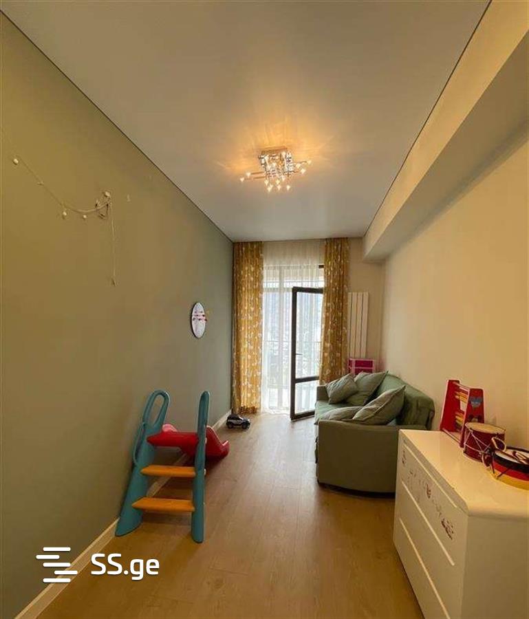 5 Room Flat For Sale view 6