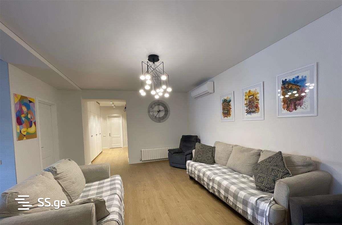 5 Room Flat For Sale view 9