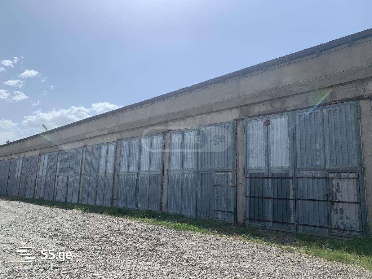 Commercial Real Estate For Rent. Sanzona view 1