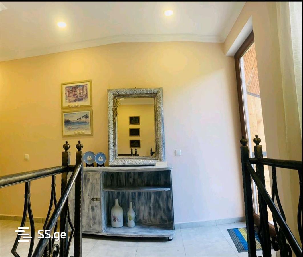 8 Room Hotel For Sale view 5