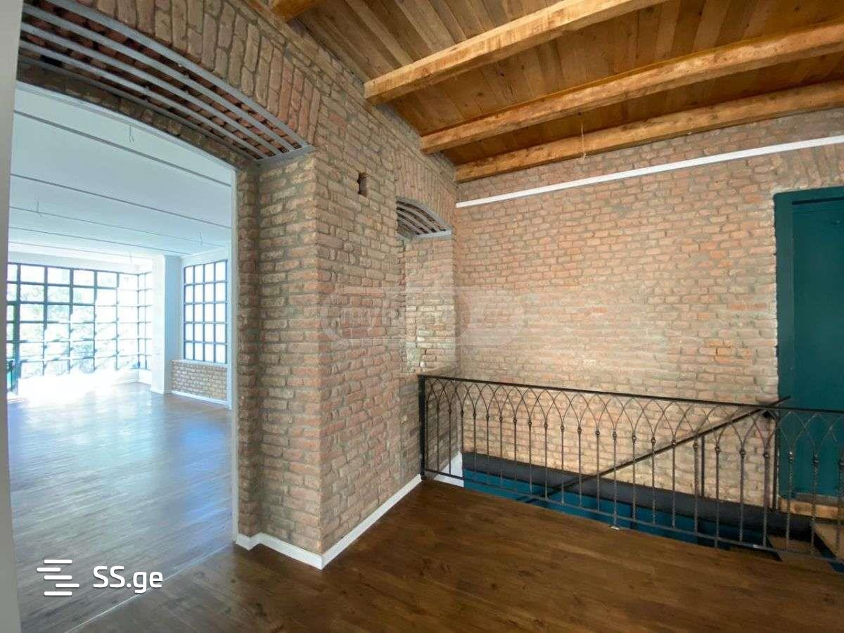 Commercial Real Estate For Rent. Vera view 12