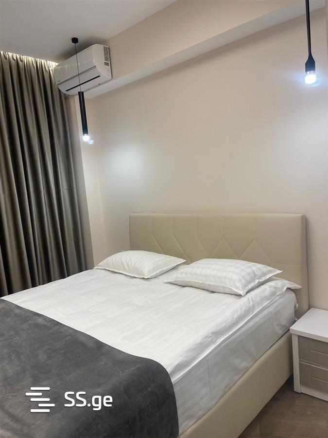 2 Room Flat Daily Rent. Isani view 7