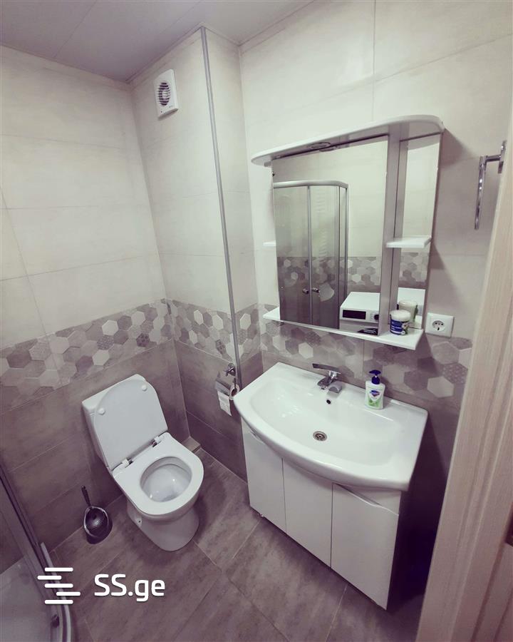 1 Room Flat Daily Rent. Gldani view 11