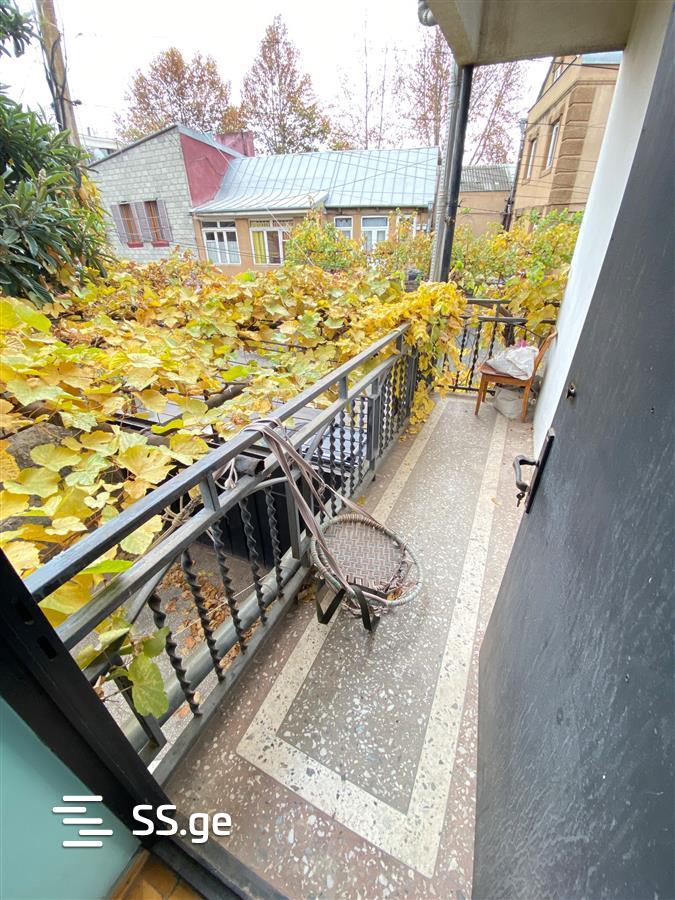 10 Room Private House For Sale view 7