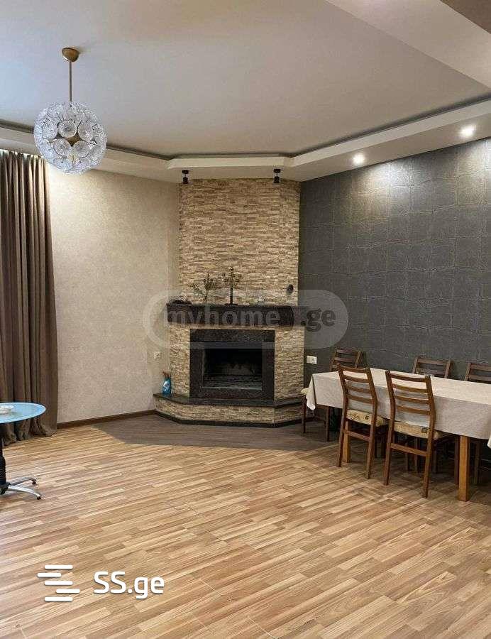 2 Room Private House Daily Rent. Didi Digomi view 3