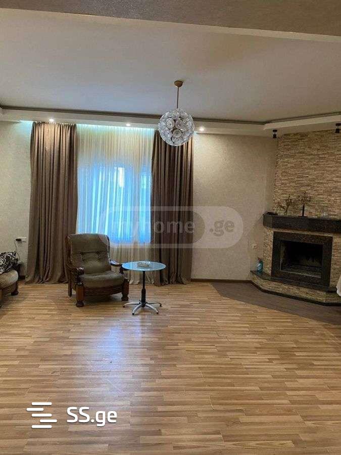 2 Room Private House Daily Rent. Didi Digomi view 9