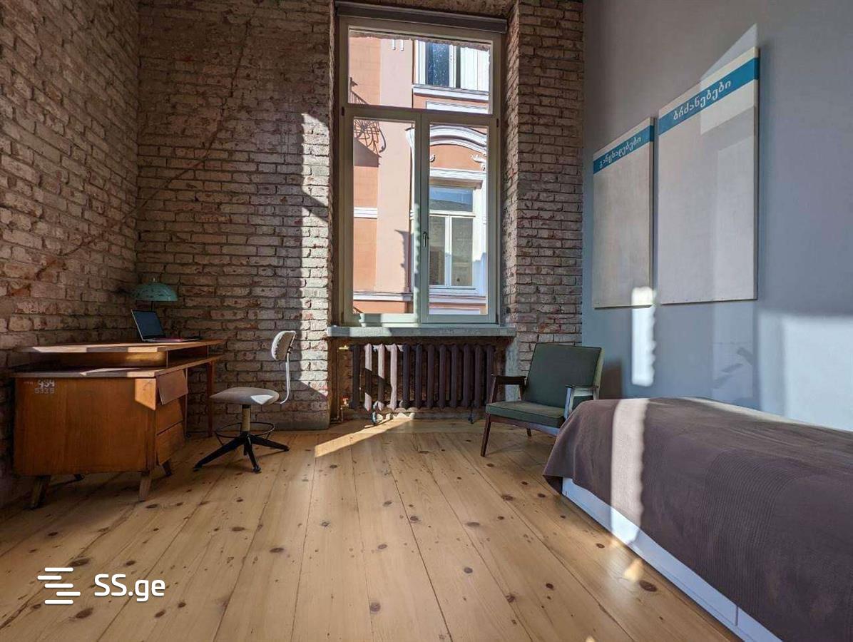 3 Room Flat For Rent. Sololaki view 6