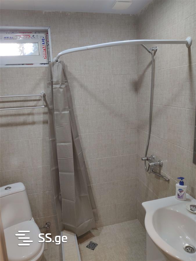 4 Room Private House Daily Rent. Borjomi view 6
