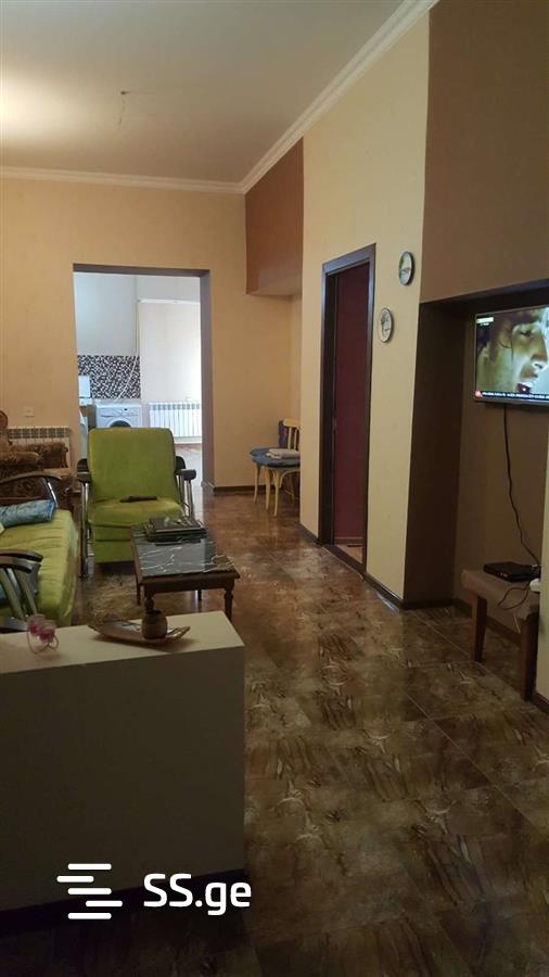 4 Room Flat Daily Rent. Tskaltubo view 7