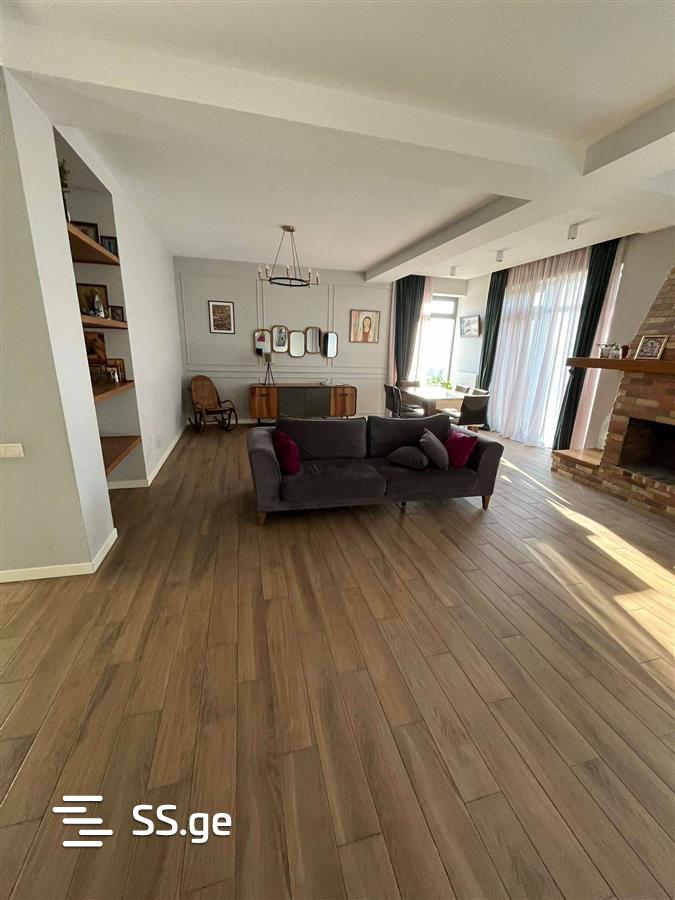 6 Room Private House For Sale view 7