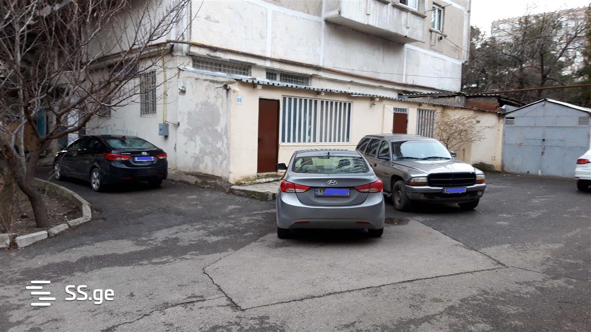 Commercial Real Estate For Rent. Gldani view 2