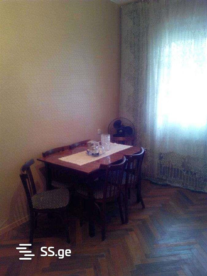 1 Room Flat For Sale view 4