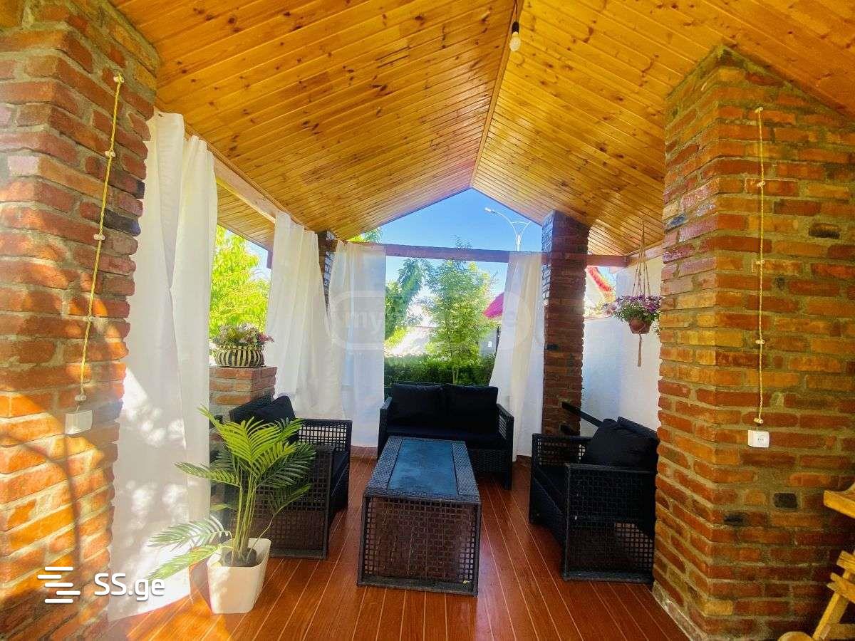 4 Room Summer Cottage Daily Rent. Bazaleti view 9