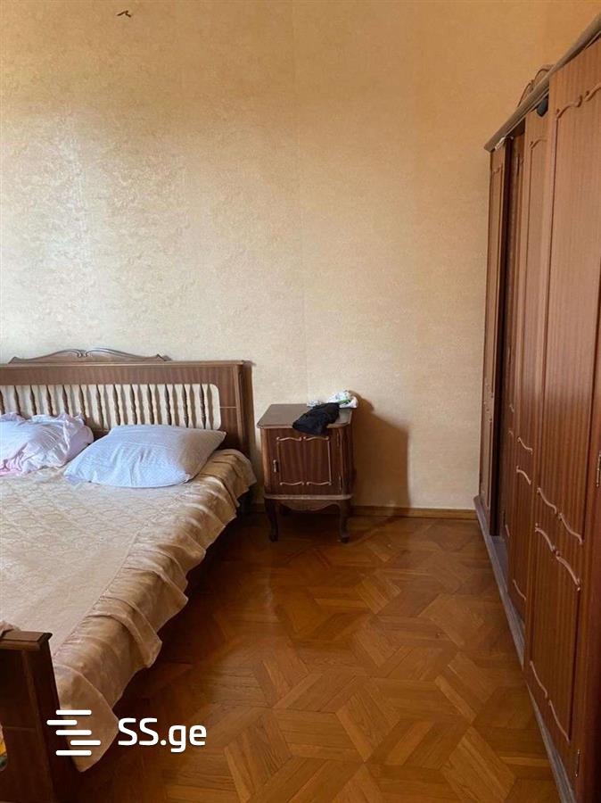 10 Room Private House For Sale, 4 of 4