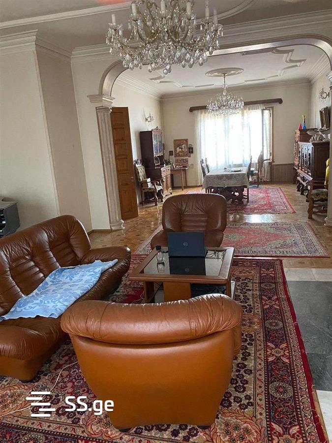 10 Room Private House For Sale, 1 of 4