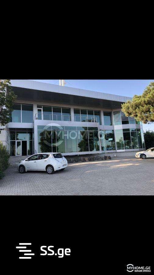Commercial Real Estate For Rent. Isani view 2