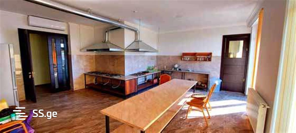 9 Room Hotel For Sale view 4