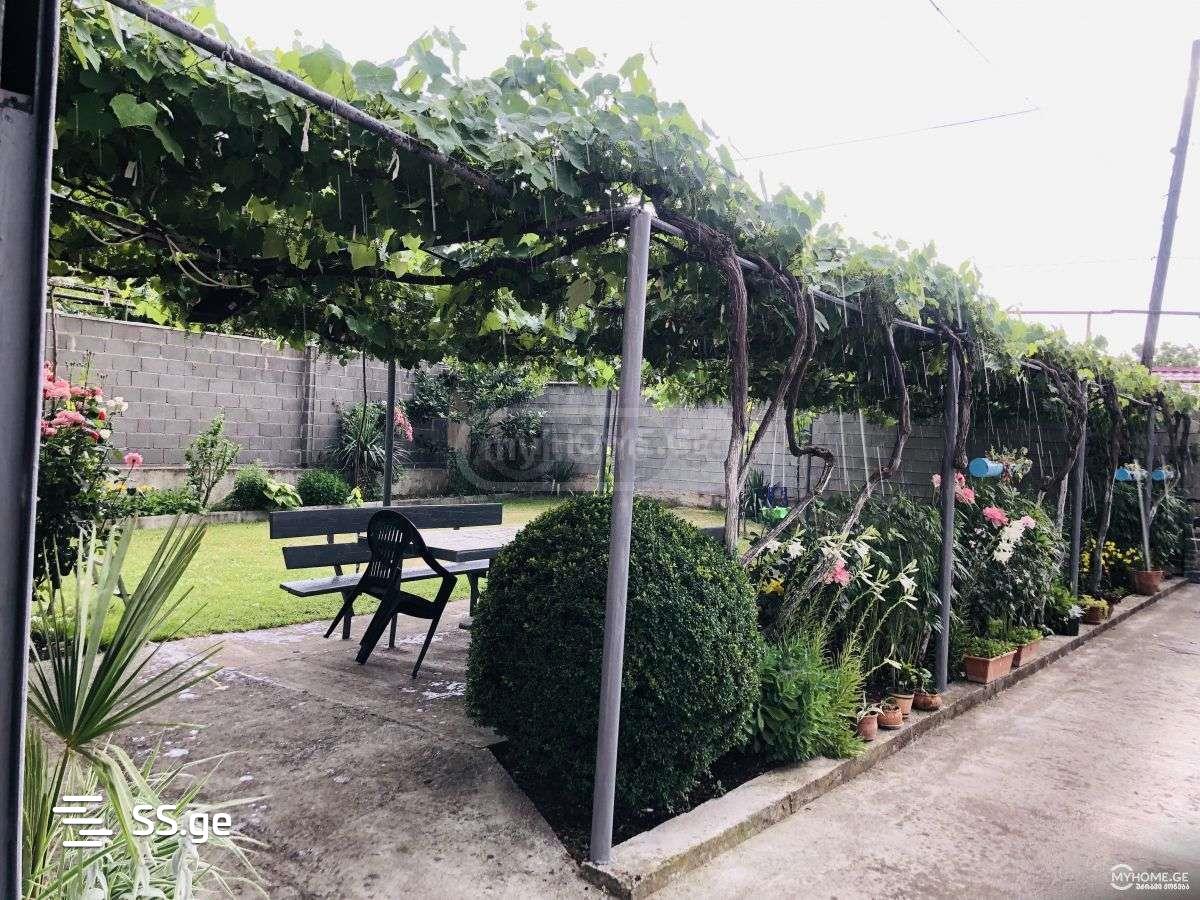 8 Room Summer Cottage Daily Rent. Bulachauri view 9