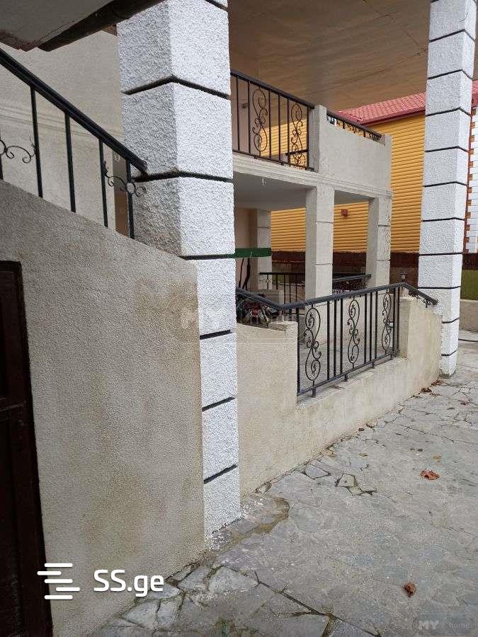 6 Room Summer Cottage Daily Rent. Tabakhmela view 11