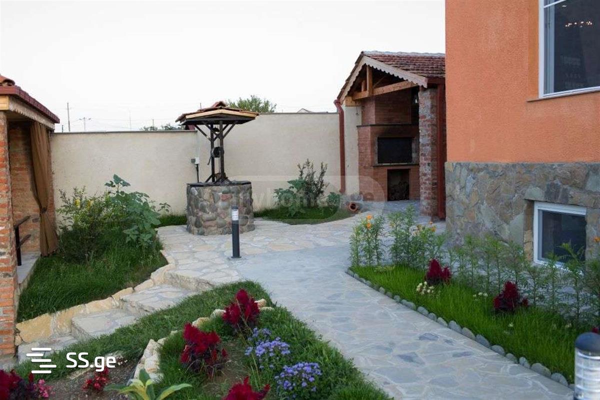 1 Room Summer Cottage Daily Rent. Shindisi view 5