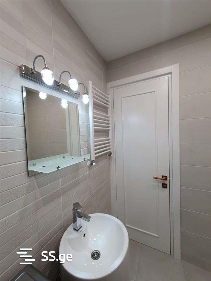 2 Room Flat For Rent. Avlabari view 8