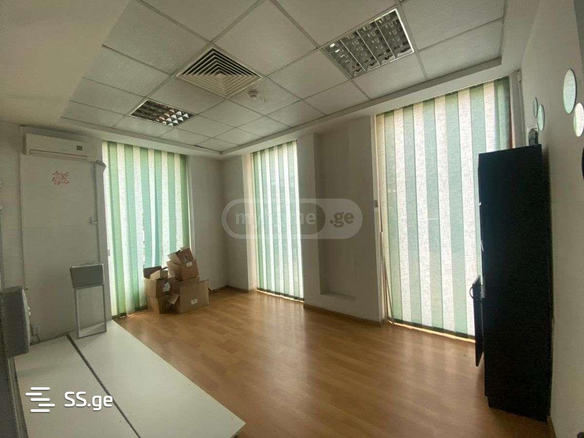 Commercial Real Estate For Rent. Chugureti view 8