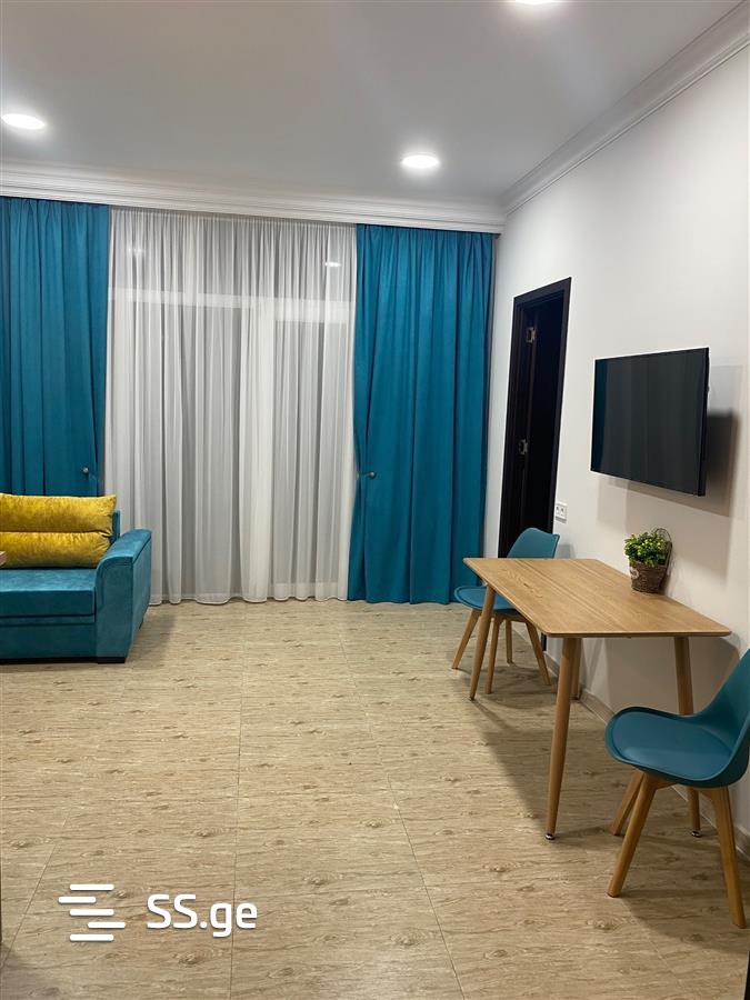 2 Room Flat For Rent. Gonio view 1