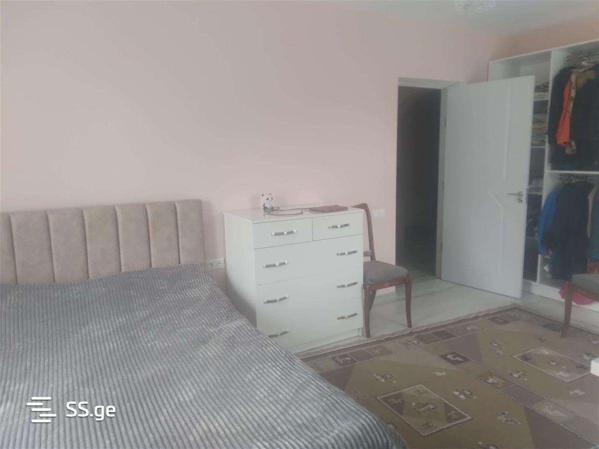 7 Room Summer Cottage For Sale view 5