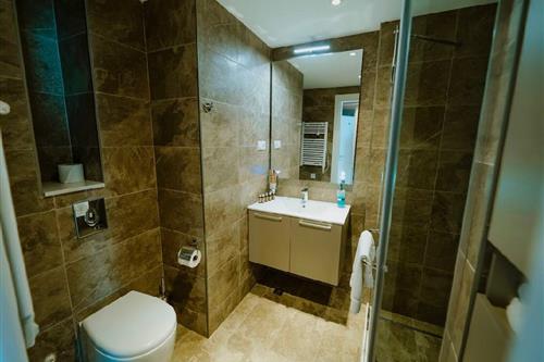 https://static.ss.ge/20230329/4_040e3e7e-b53e-4249-b019-64b8f10d24f5_Thumb.jpg