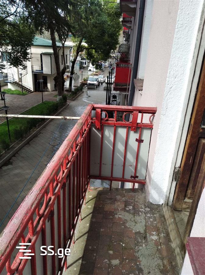 4 Room Flat For Rent. Chiatura view 11