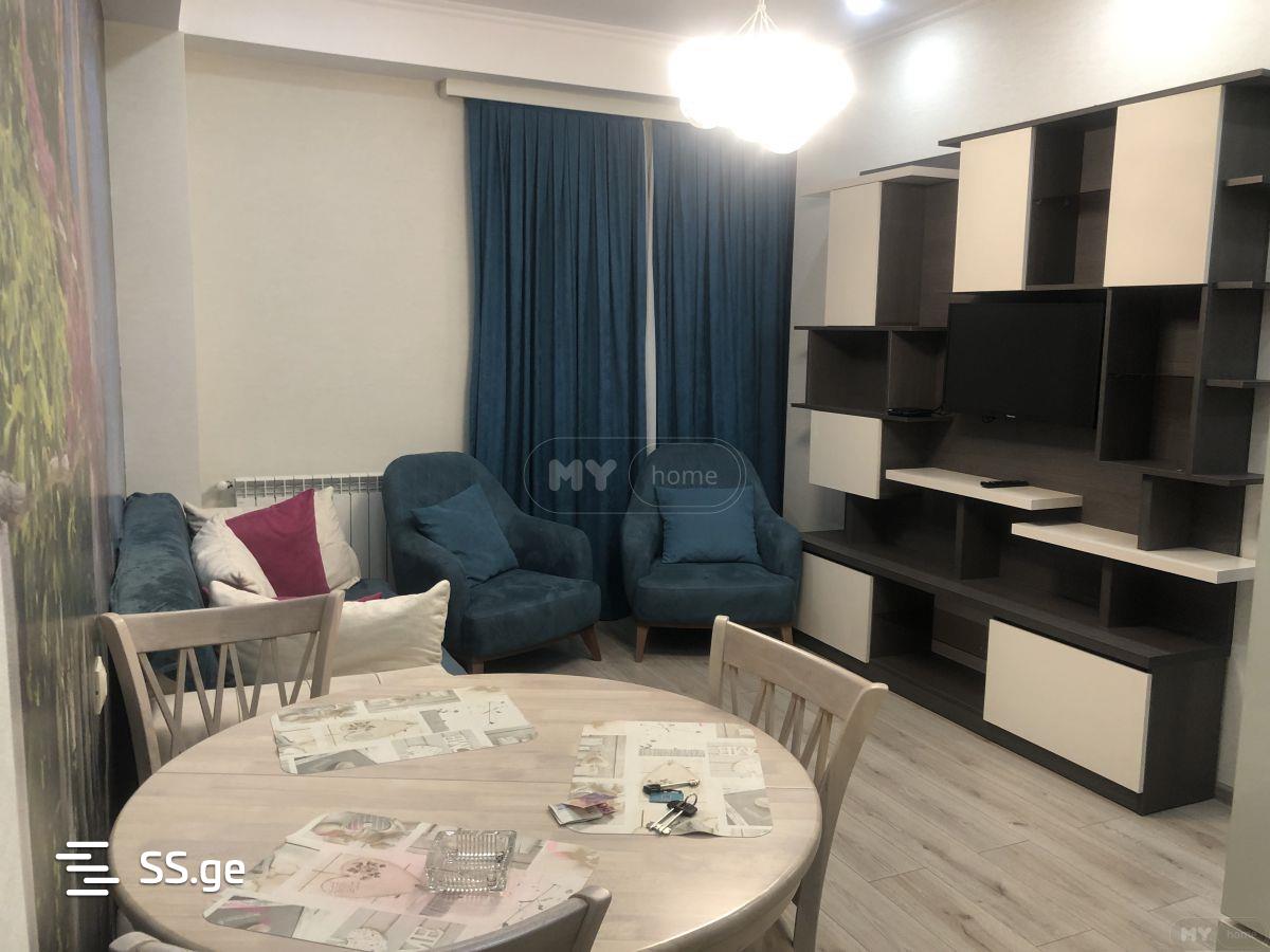 2 Room Flat Daily Rent. Gldani view 10