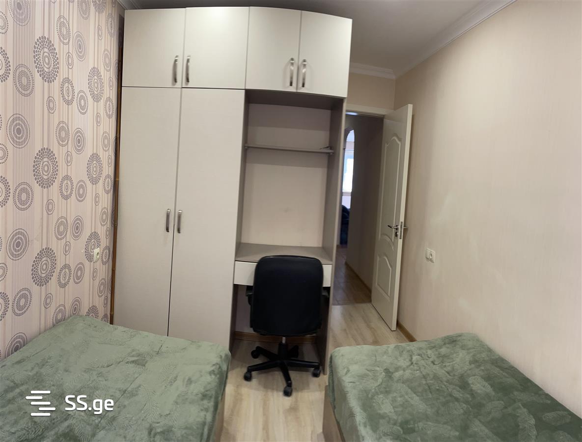 3 room Flat Daily rent. Varketili - Więcej