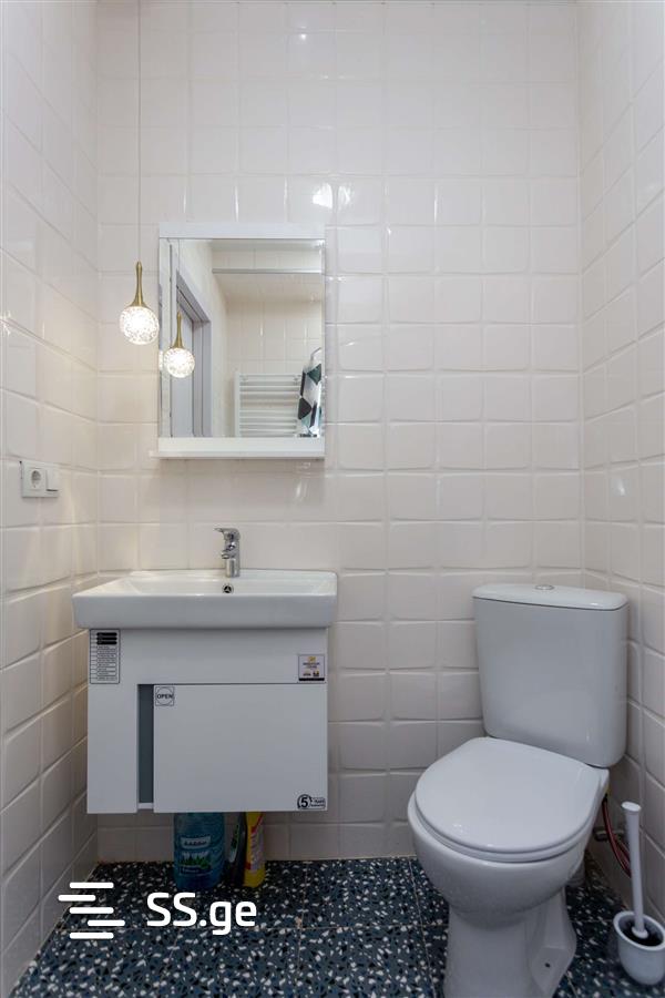 2 Room Flat Daily Rent. Gldani view 10