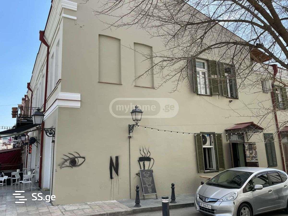 2 Room Flat For Sale view 3