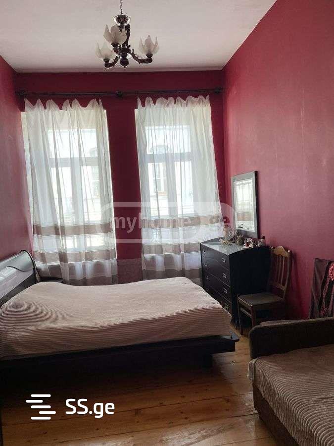 2 Room Flat For Sale view 9