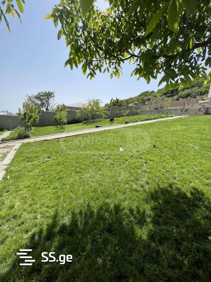 7 Room Private House For Sale view 4