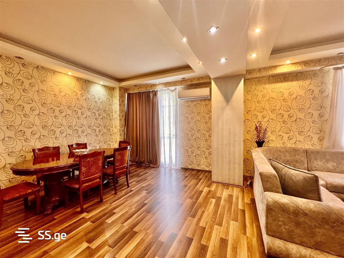 3 Room Flat Daily Rent. Vake view 11