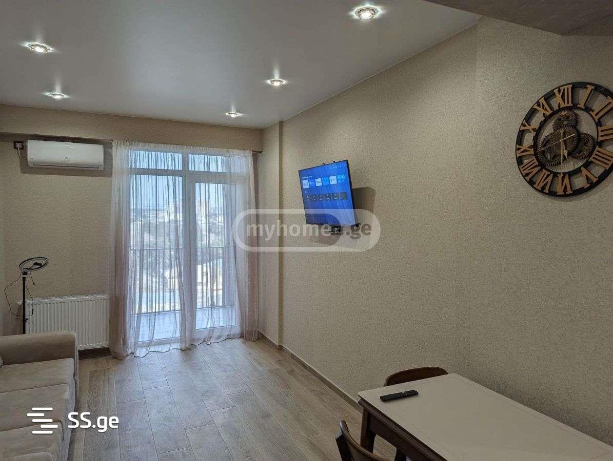 2 Room Flat Daily Rent. Isani view 6