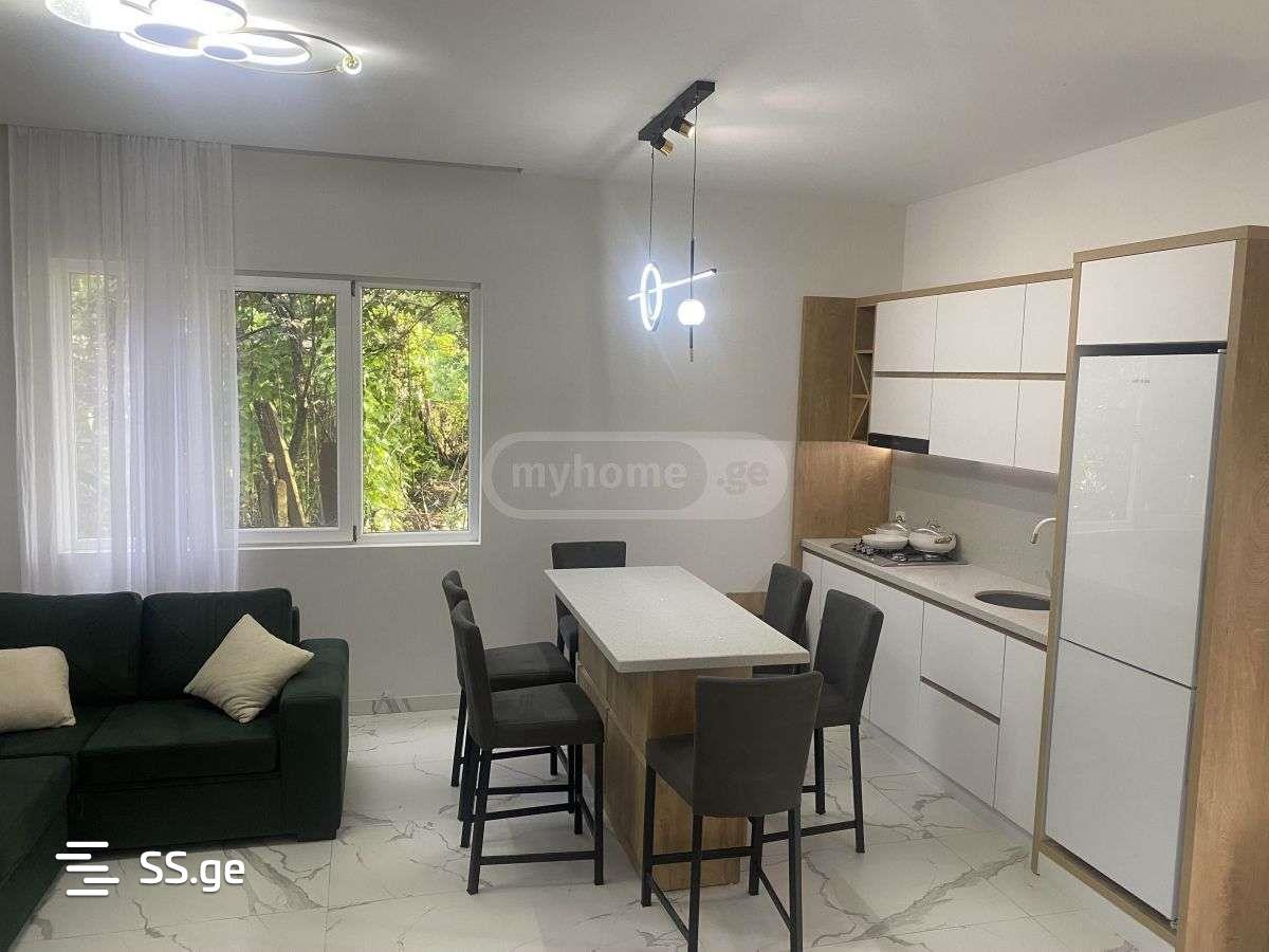 3 Room Summer Cottage Daily Rent. Batumi view 3