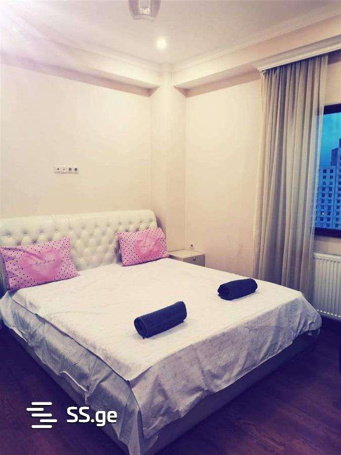 3 Room Flat Daily Rent. Didube view 2