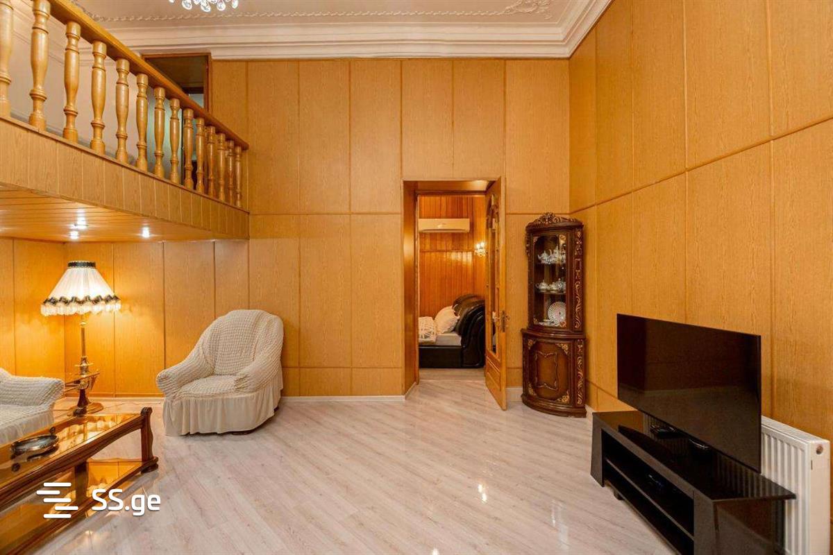 2 Room Flat Daily Rent. Mtatsminda view 5