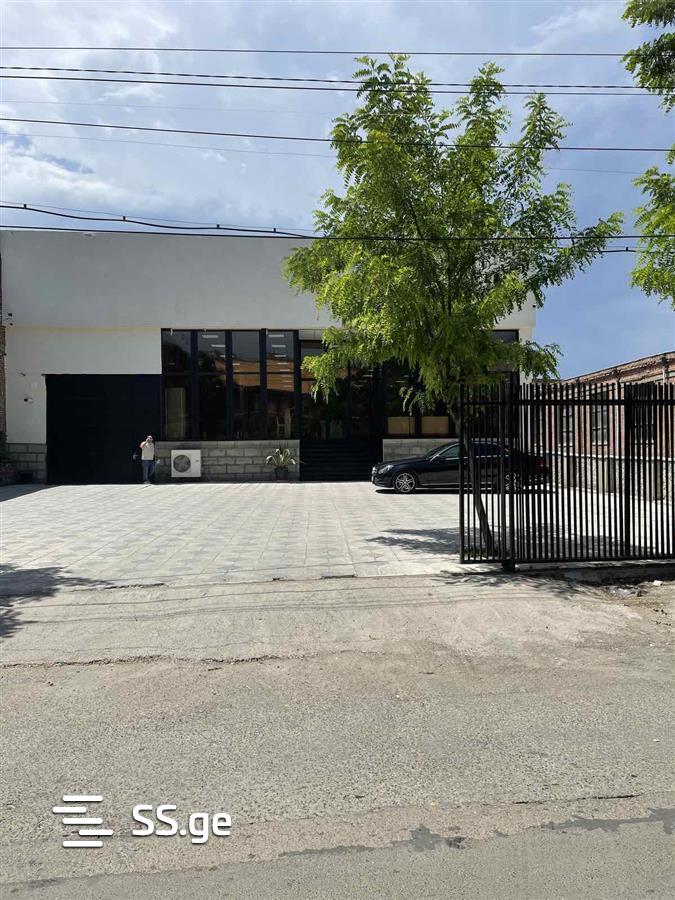 Store-Industrial Property For Rent. Didube view 8