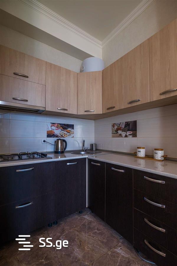 2 Room Flat Daily Rent. Isani view 5