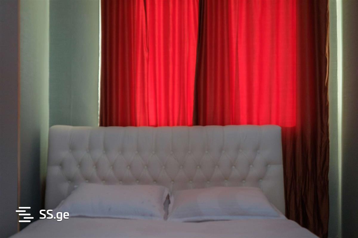 2 Room Flat Daily Rent. Isani view 2