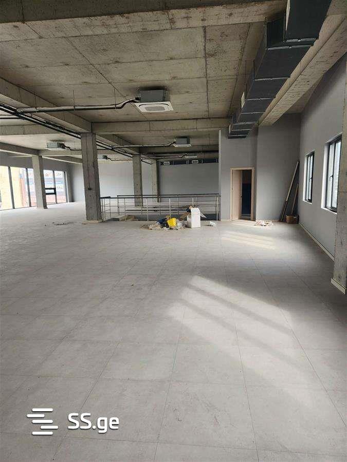 Commercial Real Estate For Rent. Digomi view 3
