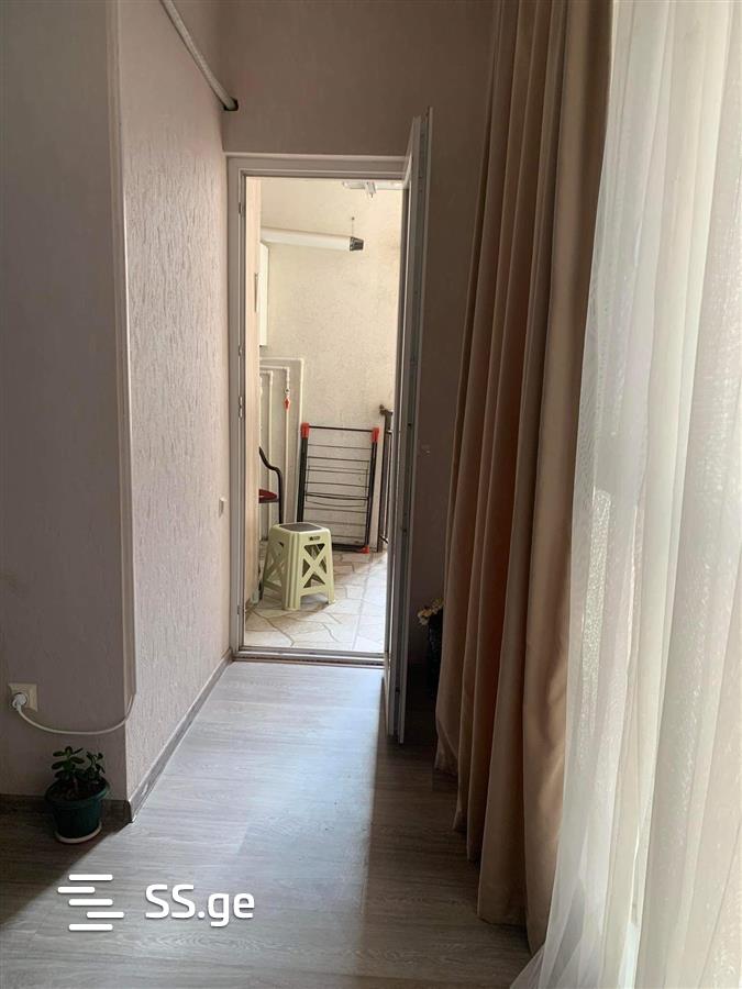 3 Room Flat Daily Rent. Batumi view 5