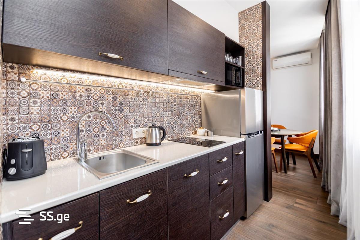 2 Room Flat For Rent. Sololaki view 9